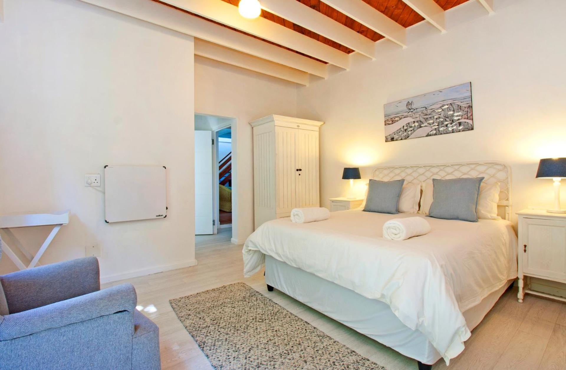Atlantic Dream Beachfront Villa สคาร์โบโร ภายนอก รูปภาพ